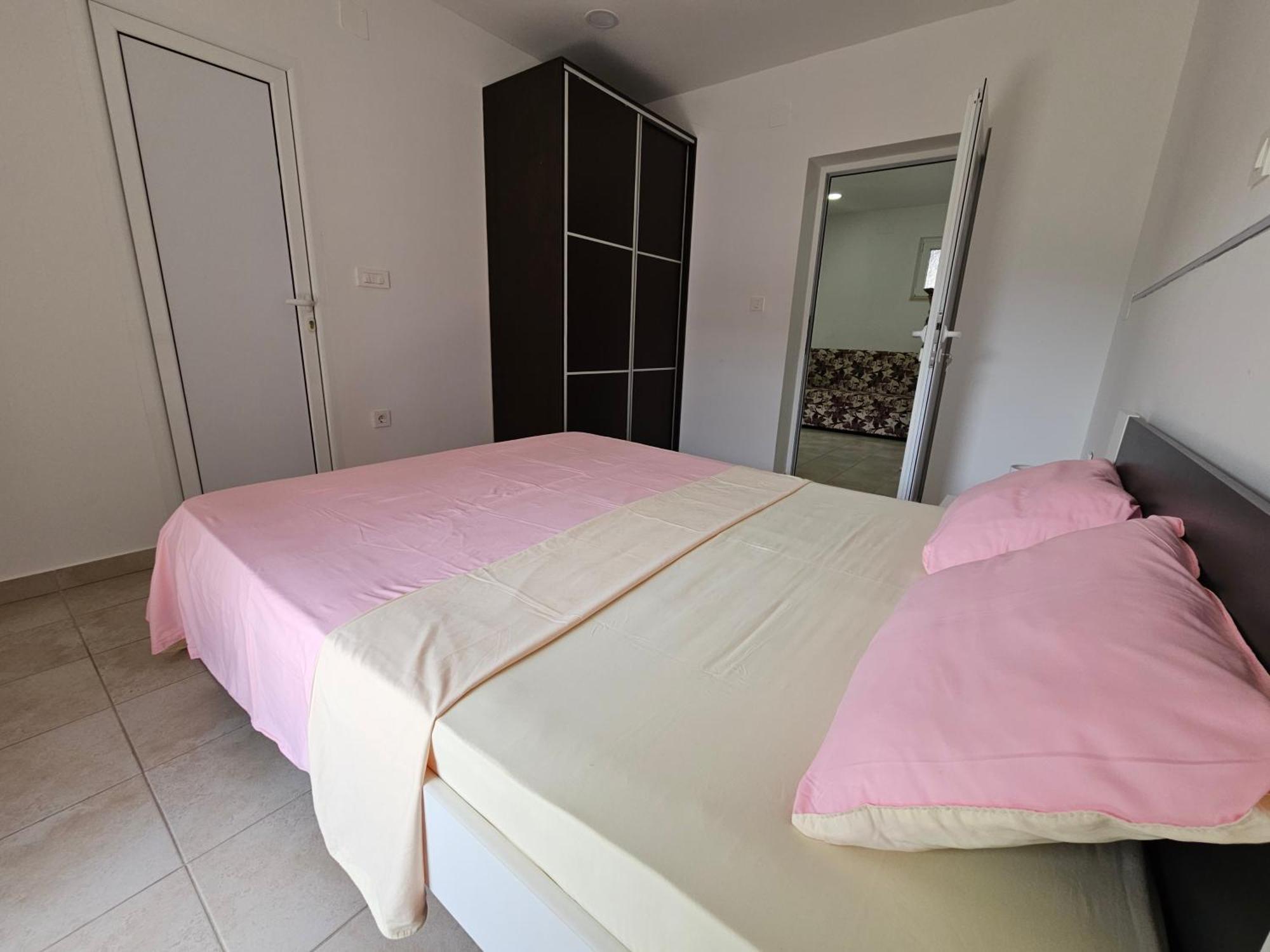 Apartment Tesla Budva